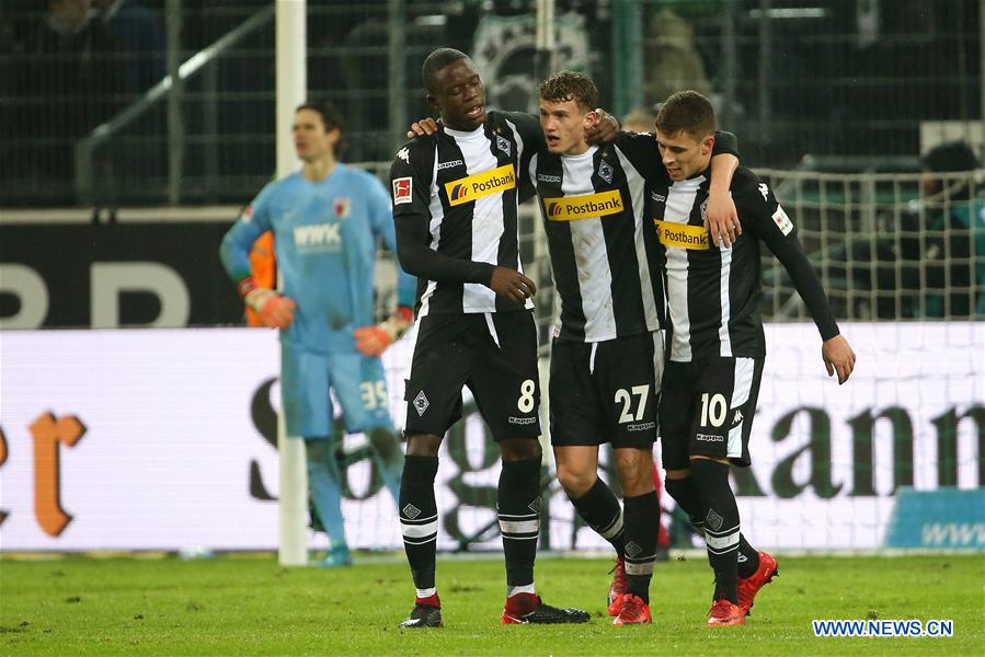 (SP)GERMANY-MOENCHENGLADBACH-SOCCER-BUNDESLIGA-MOENCHENGLADBACH VS AUGSBURG