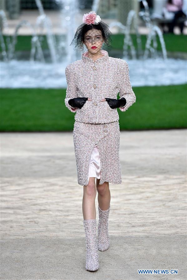 FRANCE-PARIS-FASHION WEEK-HAUTE COUTURE-CHANEL