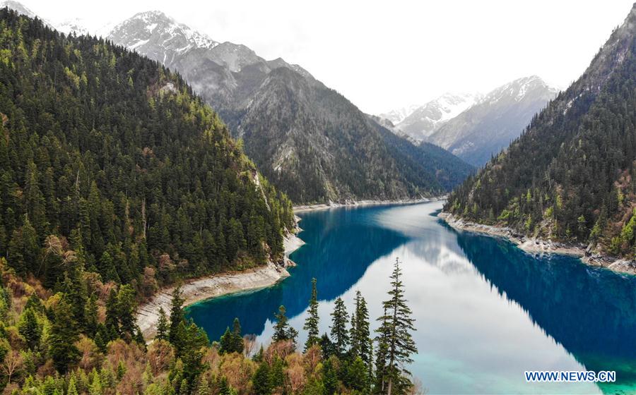 CHINA-SICHUAN-JIUZHAIGOU-SCENERY-EARLY SUMMER (CN)