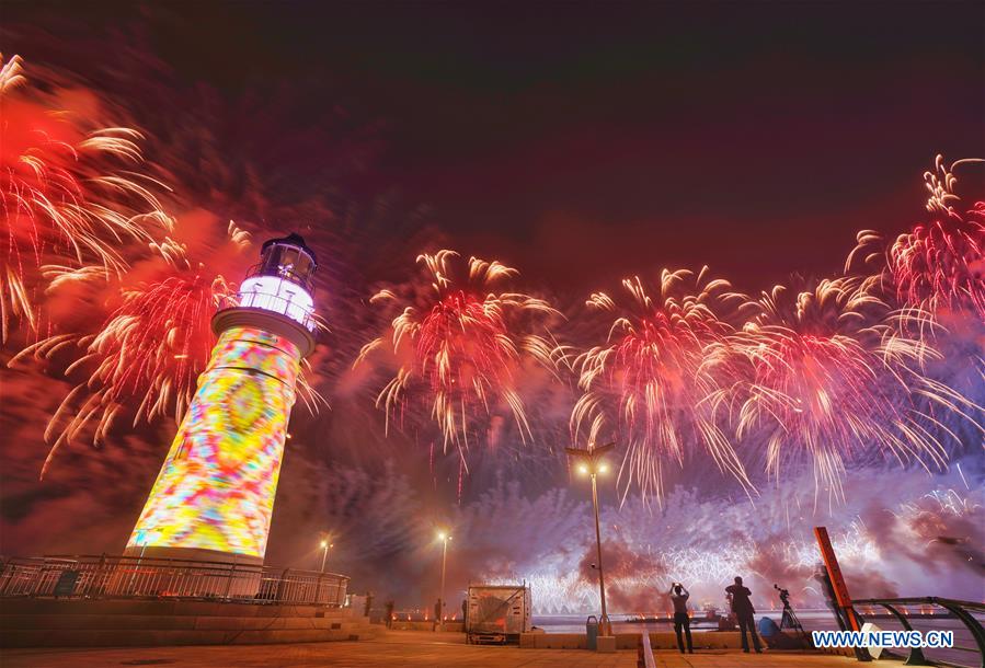 (SCO SUMMIT) CHINA-QINGDAO-SCO-LIGHTS-FIREWORKS-SHOW (CN)