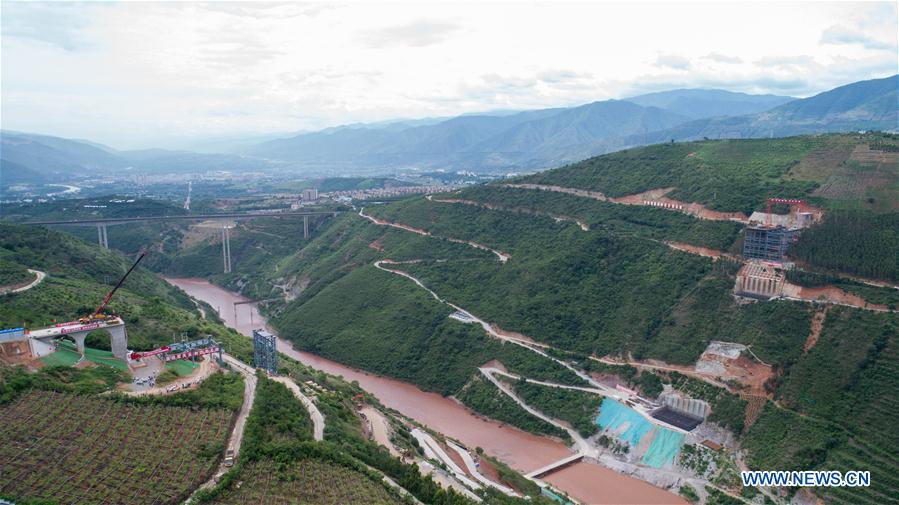 CHINA-LAOS-RAILWAY-BRIDGE-CONSTRUCTION (CN)