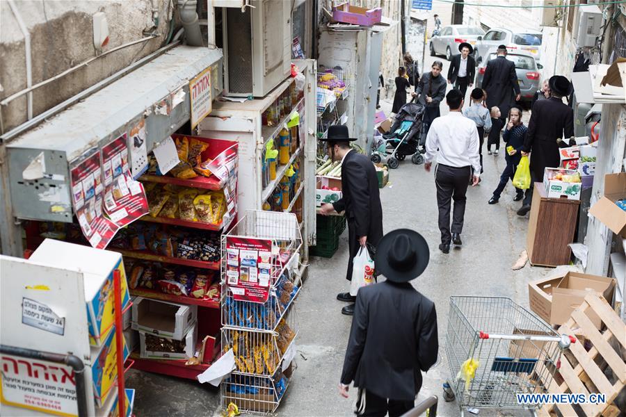 MIDEAST-JERUSALEM-JEWISH NEW YEAR-PREPARATION