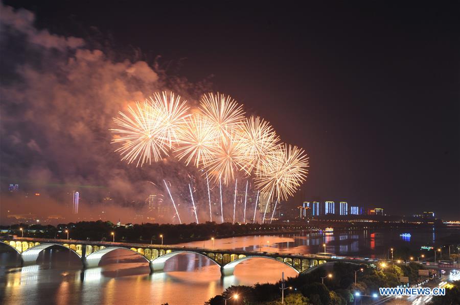 CHINA-HUNAN-CHANGSHA-FIREWORKS (CN)