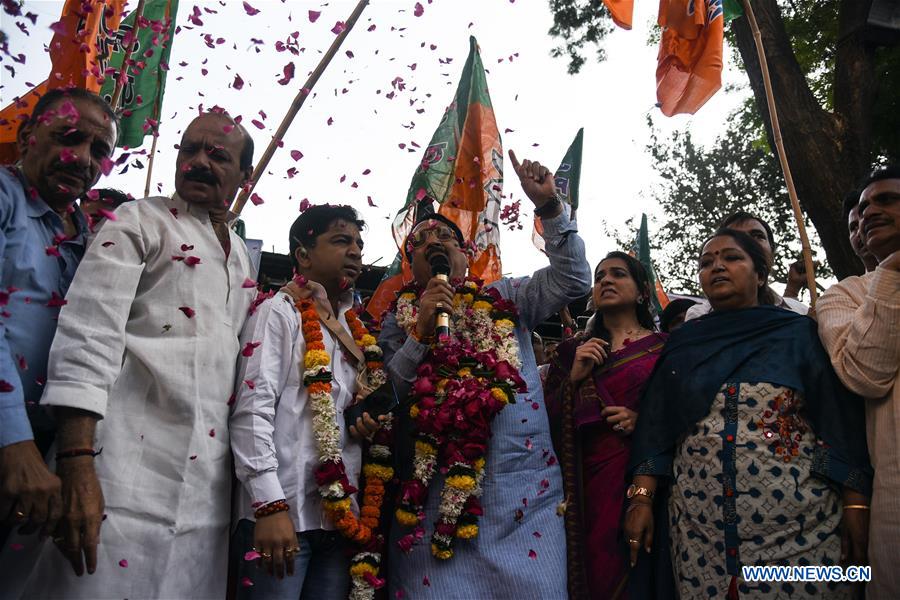 INDIA-MUMBAI-BHARATIYA JANATA PARTY CELEBRATION