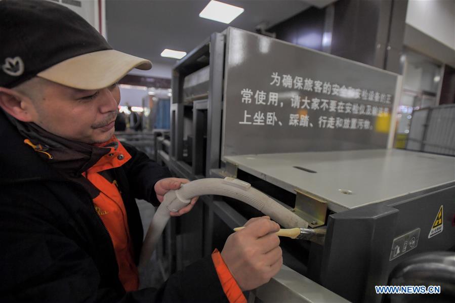 CHINA-SPRING FESTIVAL-TRAFFIC RUSH-PREPARATION (CN)