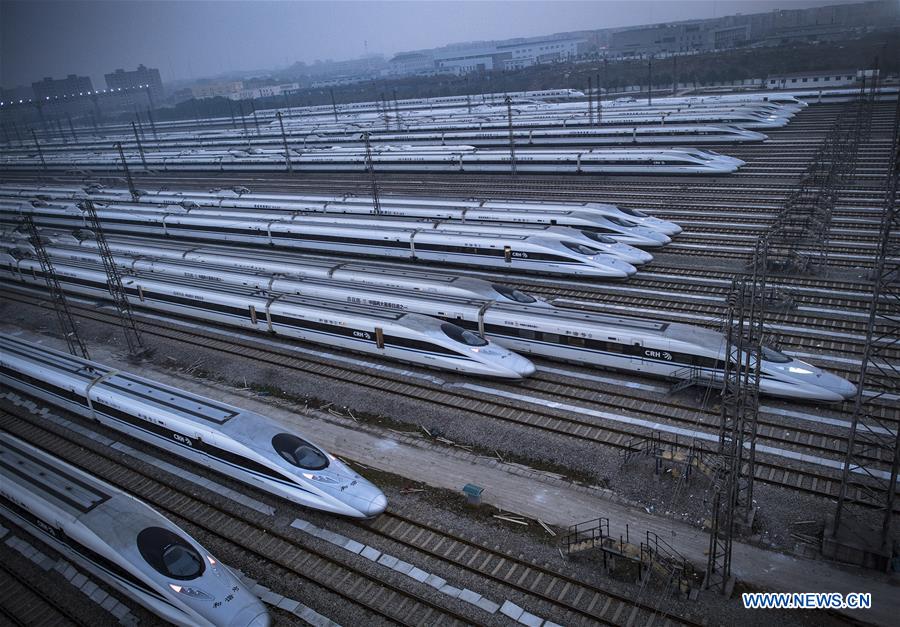 CHINA-HUBEI-WUHAN-HIGH SPEED TRAIN-SPRING FESTIVAL-CHUNYUN (CN)