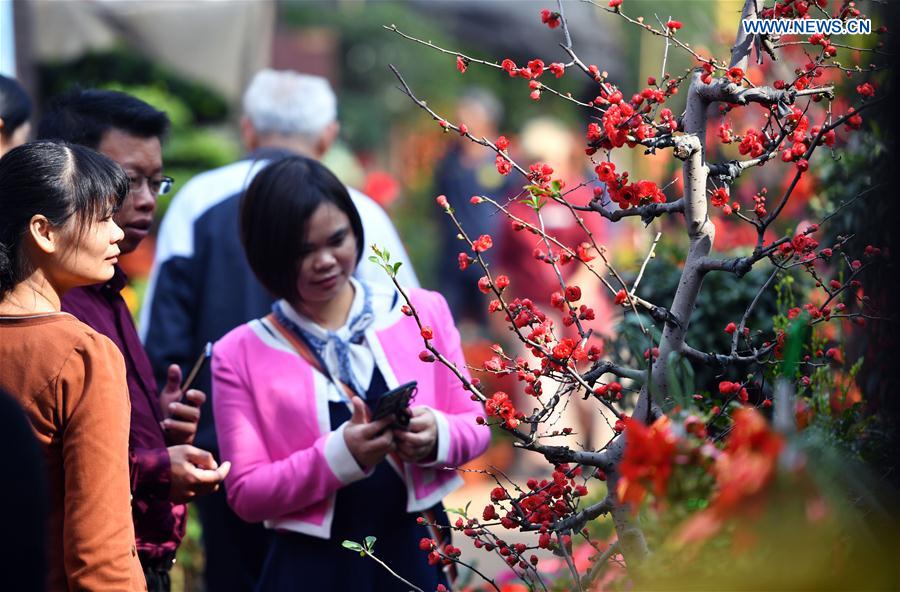 CHINA-HAINAN-FLOWER MARKET (CN)