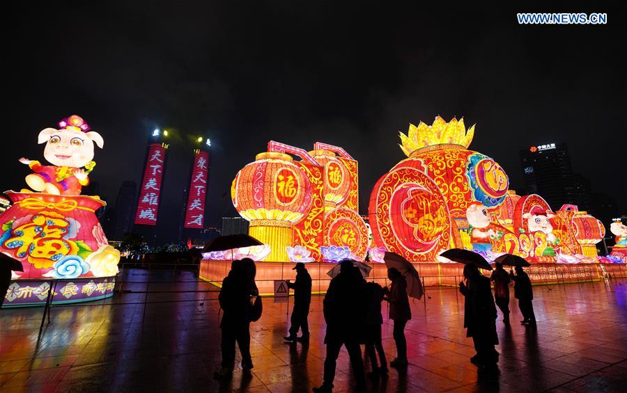 CHINA-NANCHANG-SPRING FESTIVAL-FANCY LANTERNS (CN)