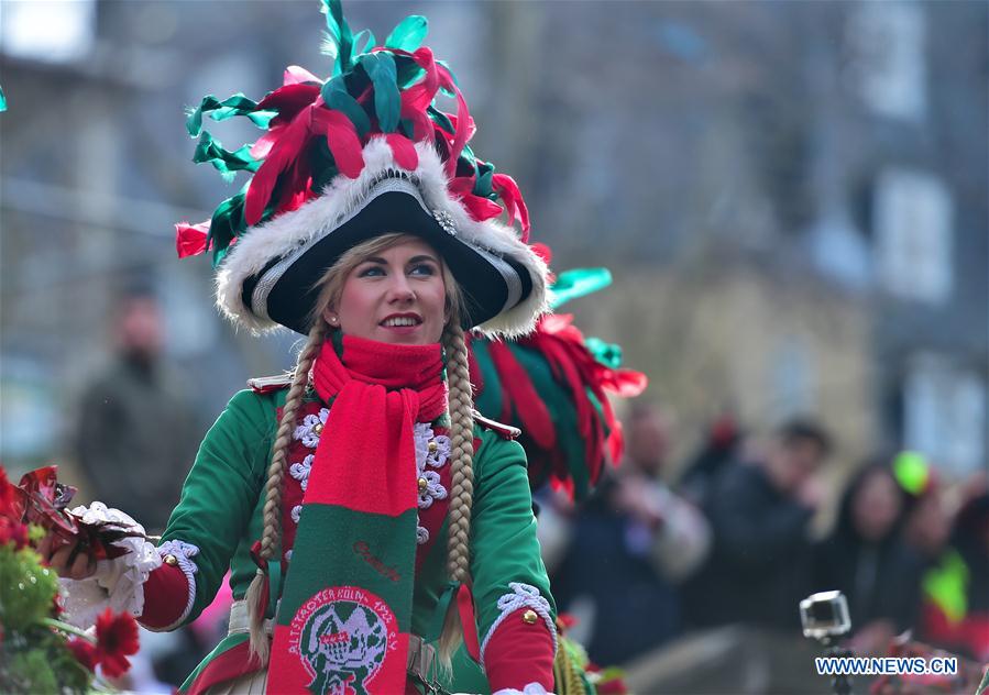 GERMANY-COLOGNE-CARNIVAL-ROSE MONDAY PARADE