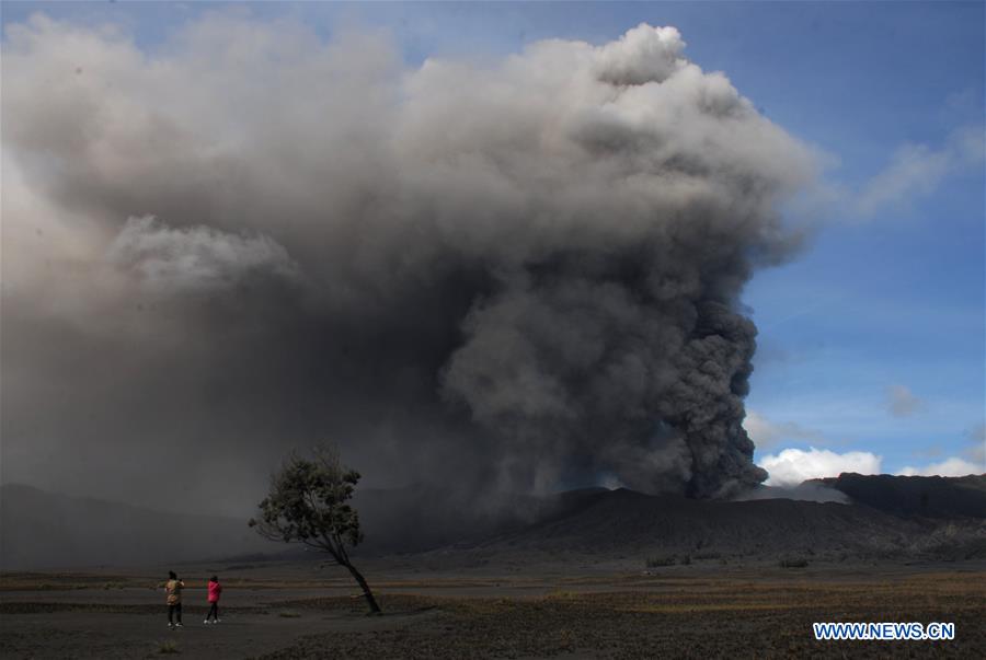 INDONESIA-MOUNT BROMO-ERUPTION