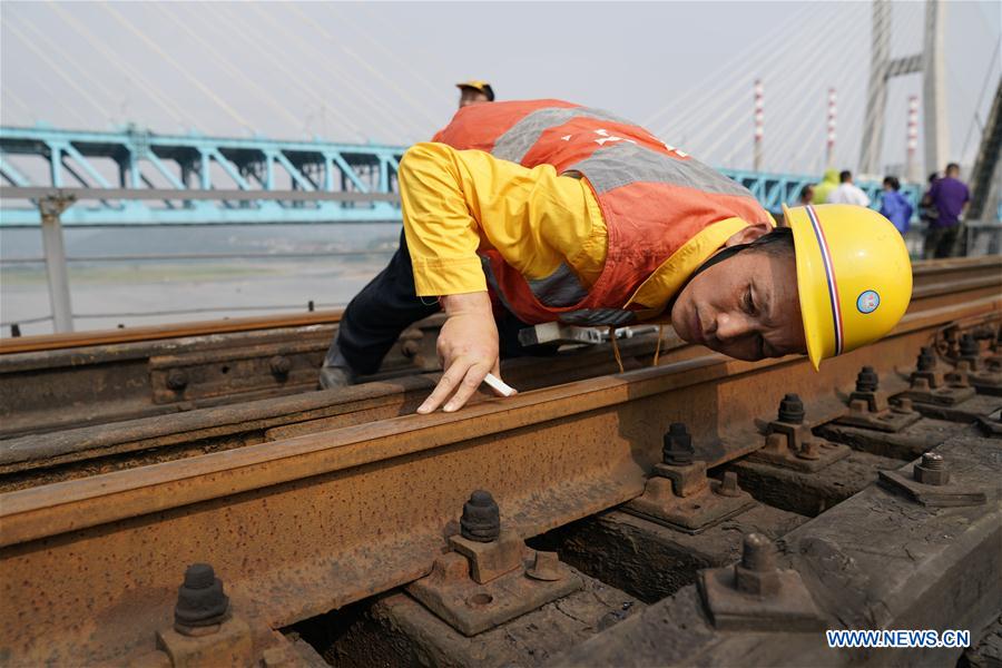 CHINA-CHONGQING-BAISHATUO YANGTZE RIVER RAILWAY BRIDGE (CN)