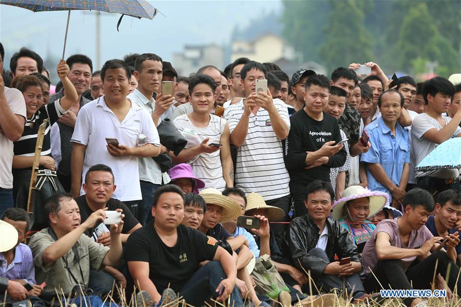 (SP)CHINA-GUIZHOU-LIPING-SIZHAI VILLAGE-TRADITIONAL WRESTLING (CN)