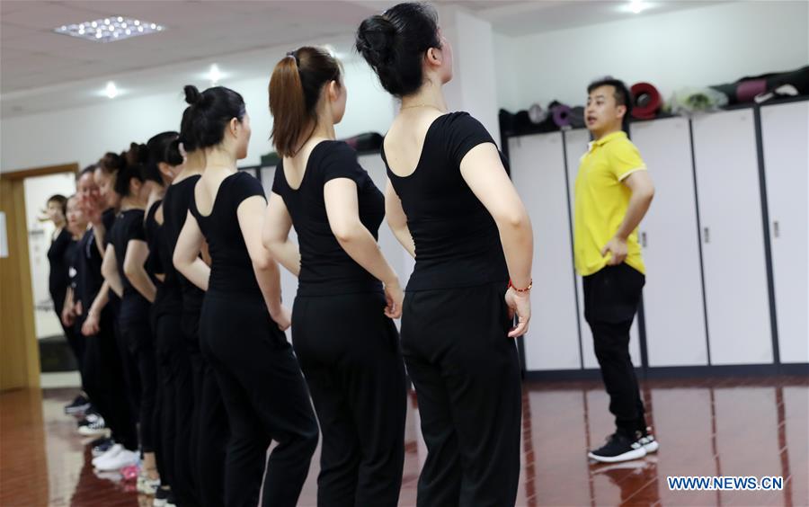 CHINA-SHANGHAI-HEARING-IMPAIRED-DANCE (CN)