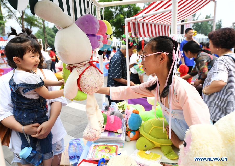 CHINA-CHONGQING-CHILDREN'S DAY-CELEBRATIONS (CN)