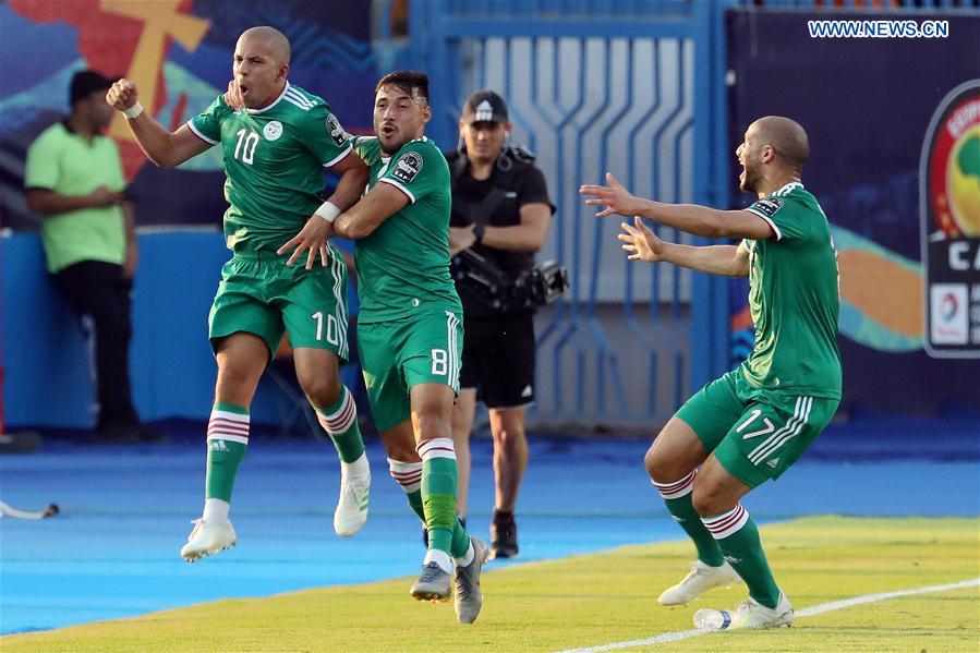 (SP)EGYPT-SUEZ-SOCCER-AFRICA CUP-QUARTERFANAL-ALGERIA VS COTE D'IVOIRE