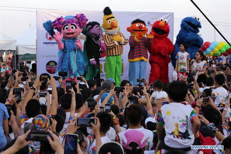 PHILIPPINES-PASAY CITY-SESAME STREET-RUN