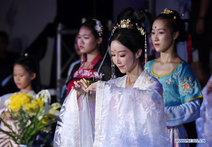 CHINA-FUJIAN-FUZHOU-MID-AUTUMN FESTIVAL-BLESSING CEREMONY (CN)