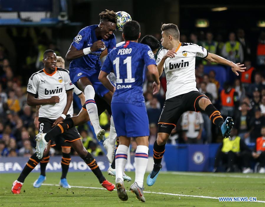 (SP) BRITAIN-LONDON-SOCCER-CHAMPIONS LEAGUE-CHELSEA VS VALENCIA