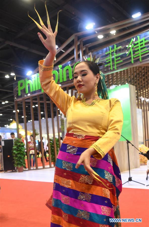 CHINA-NANNING-ASEAN-EXPO-COSTUMES (CN)