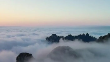 微视频：“海”上日出 云泻天河